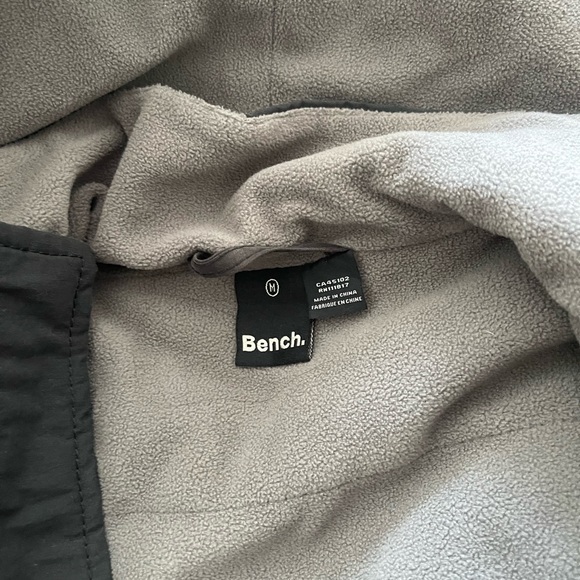 Bench parka - Picture 6 of 6